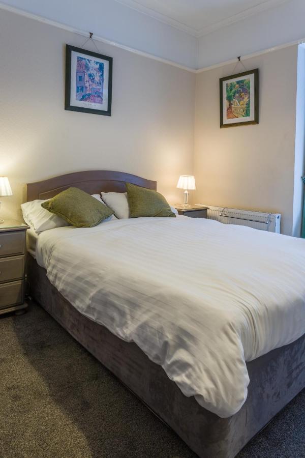 Relax At Rosscourt Guest House-Free On Site Parking (Adults Only) Bournemouth Ngoại thất bức ảnh