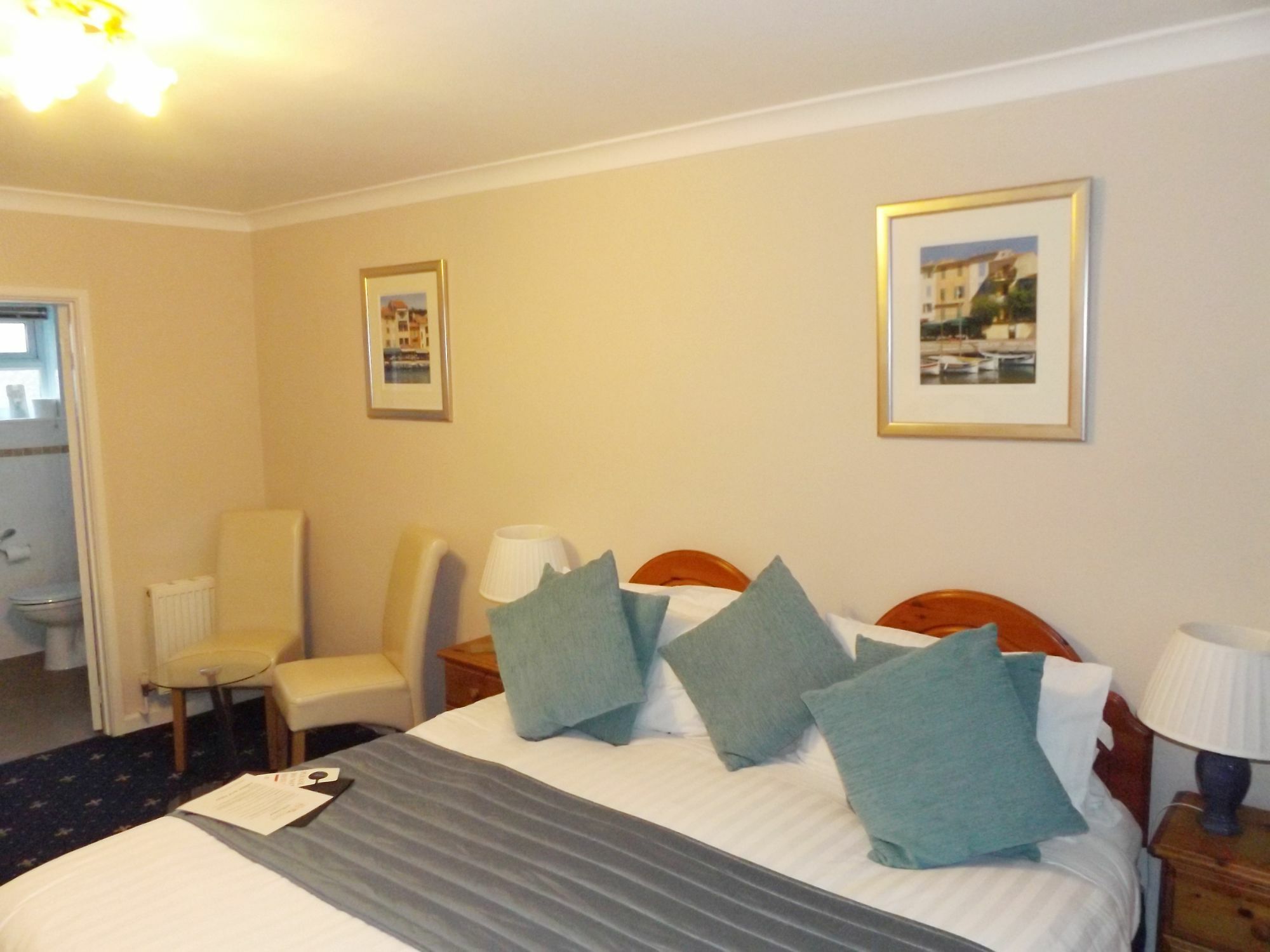 Relax At Rosscourt Guest House-Free On Site Parking (Adults Only) Bournemouth Ngoại thất bức ảnh